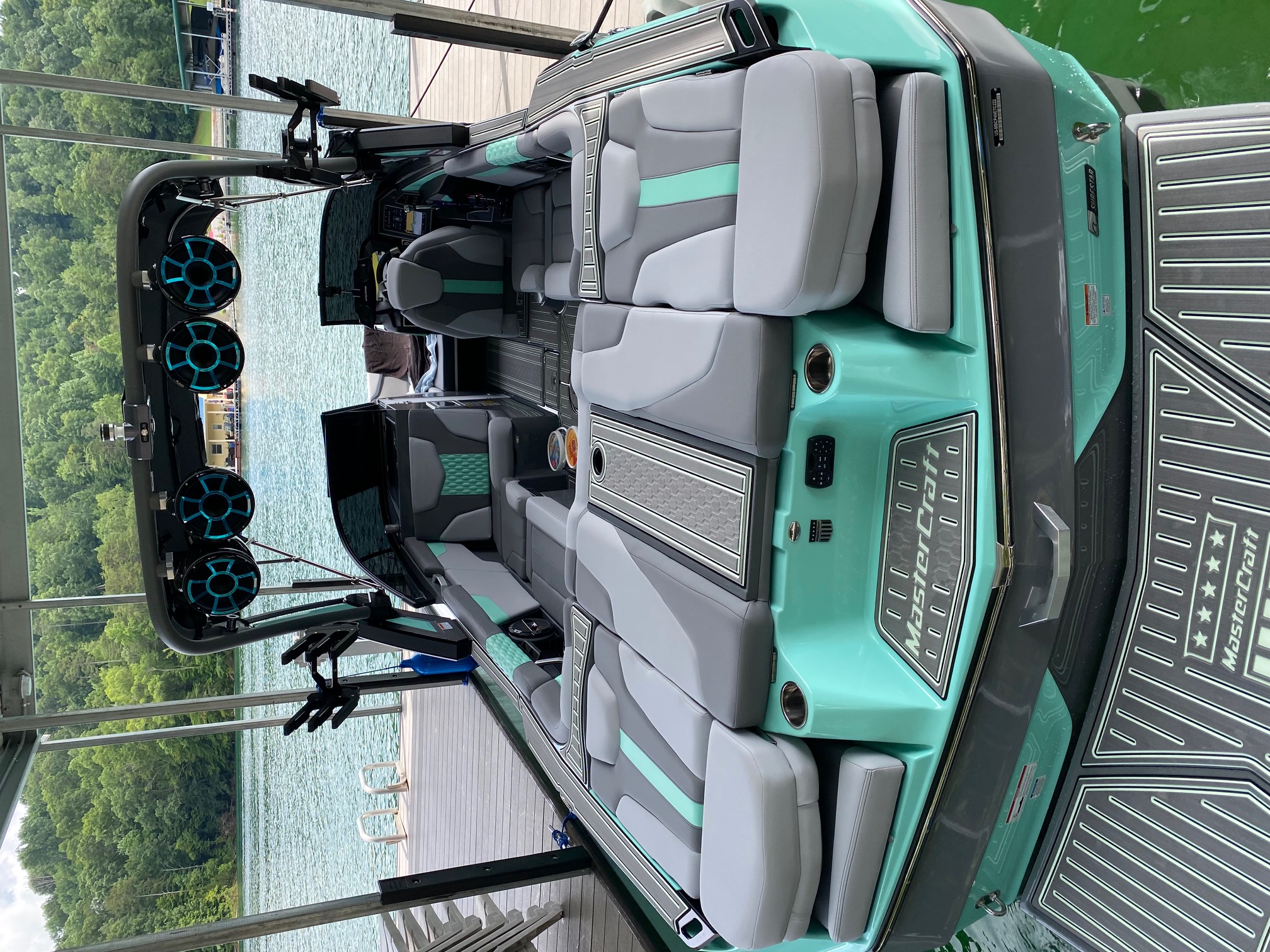 2022 MasterCraft XT24 – Loaded & Immaculate! Icon